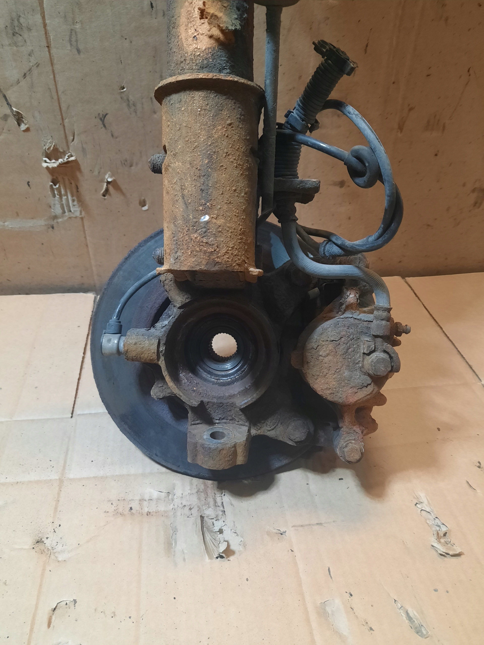 McPherson swing caliper disc left front LAND ROVR FREELANDER 1.8B