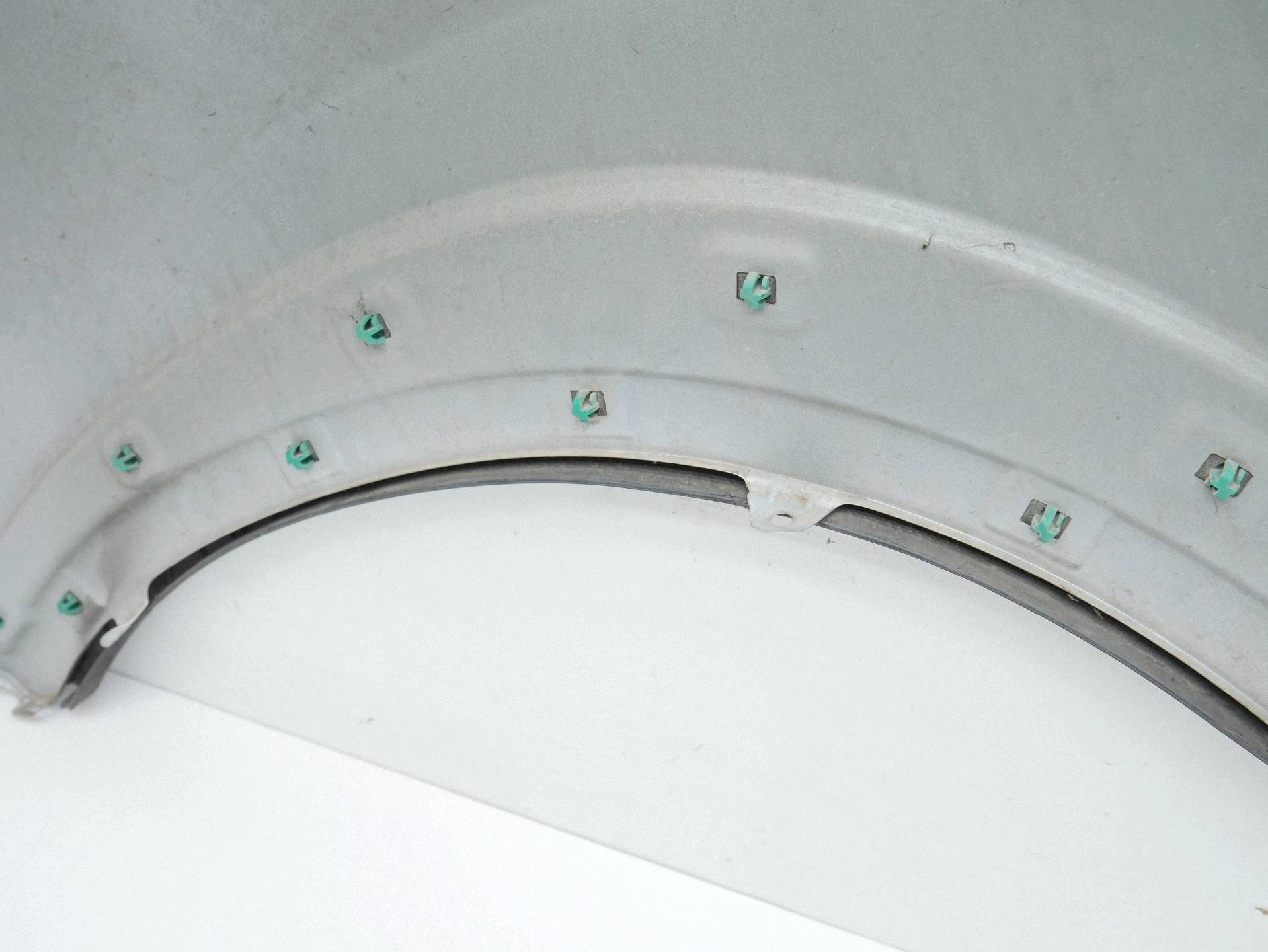 fender right front front HYUNDAI TUCSON III 3 PLATINUM SILVER