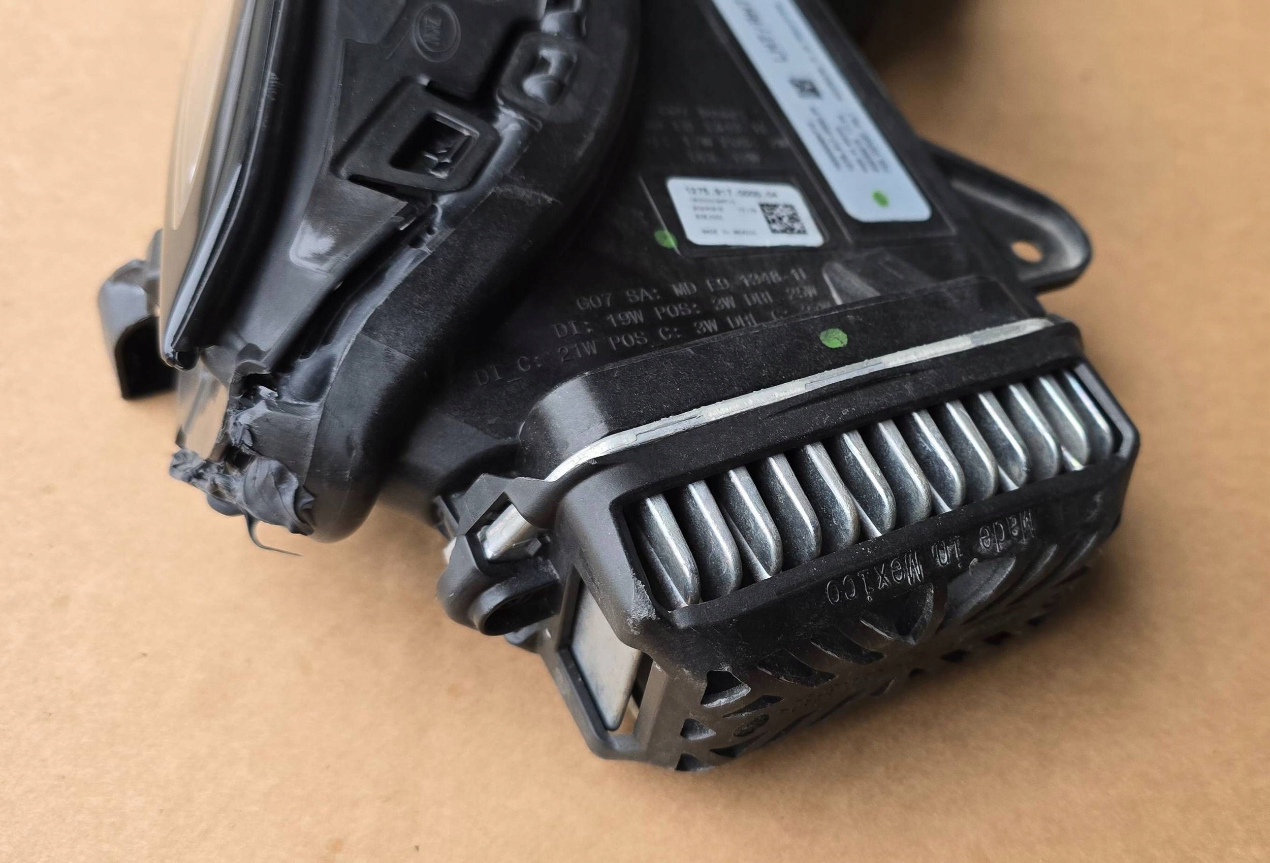 BMW g07 X7 LCI lift 2022- light led left