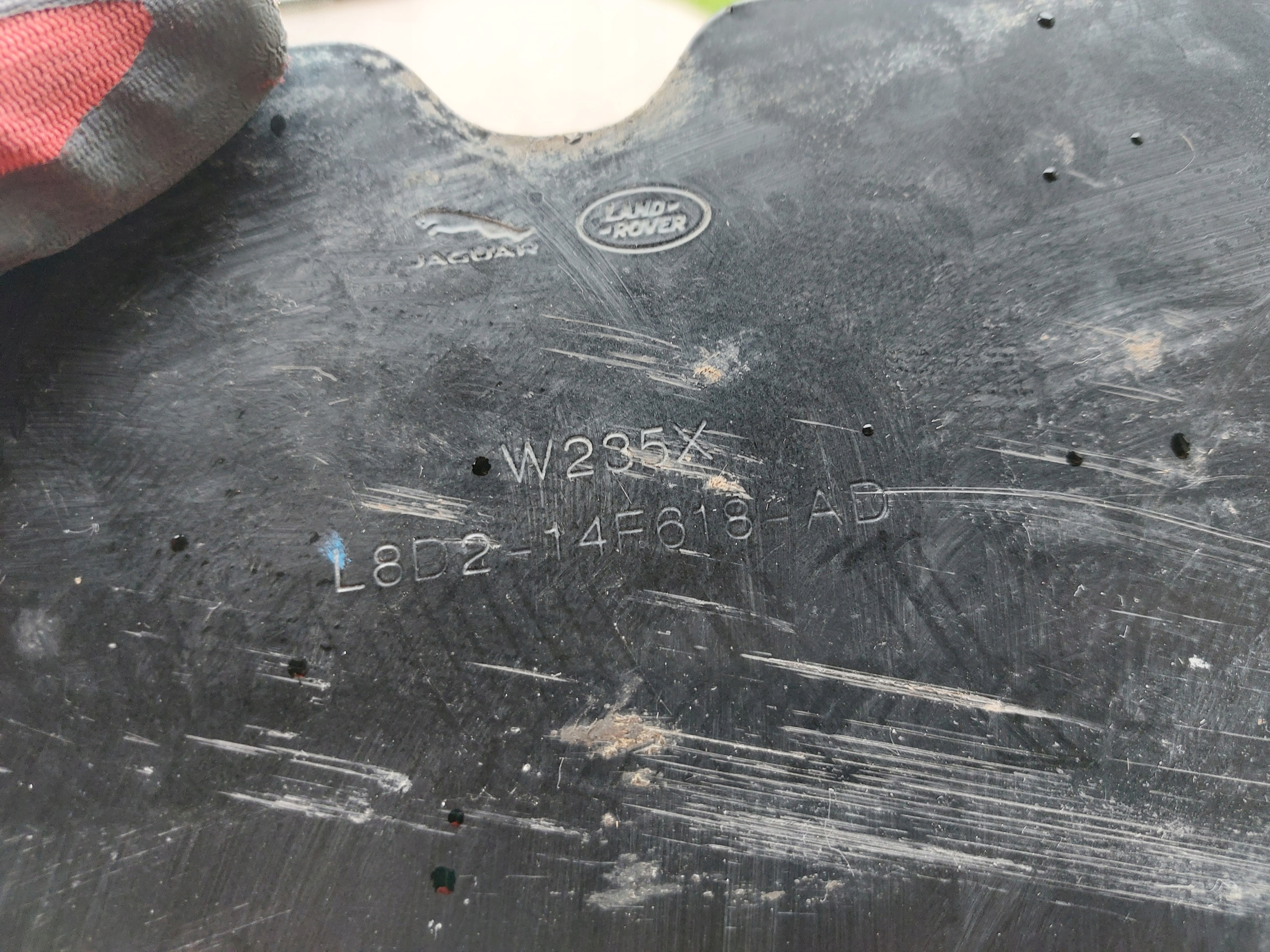 Blende Abdeckung ZABUDOWA EVOQUE L551 P300E 20r