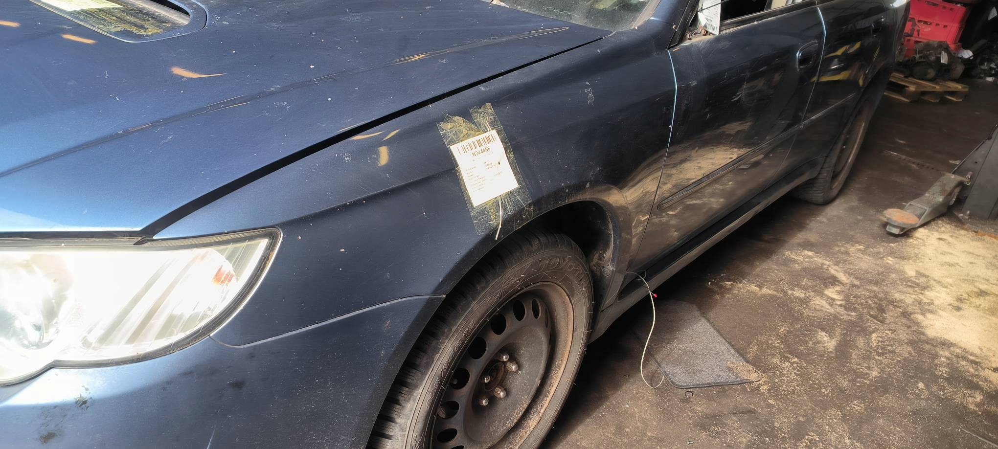 fender left front SUBARU LEGACY IV