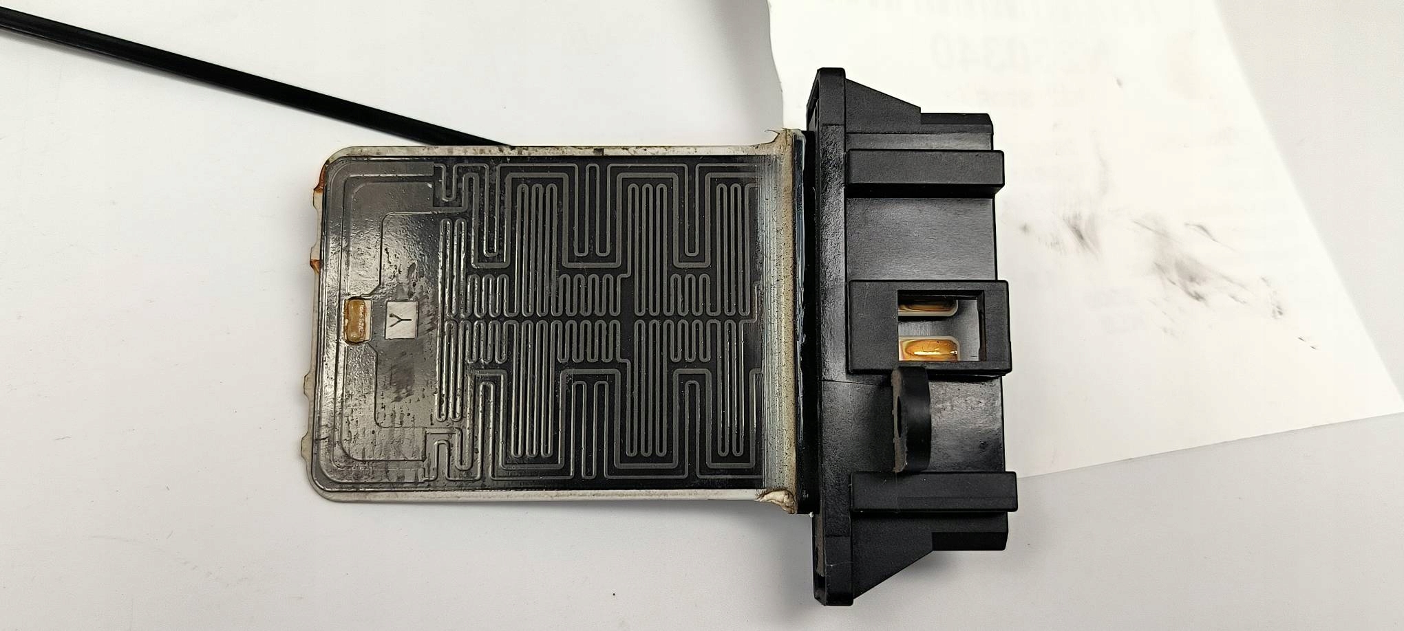 resistor, rheostat, regulator HM637040B NISSAN ALMERA