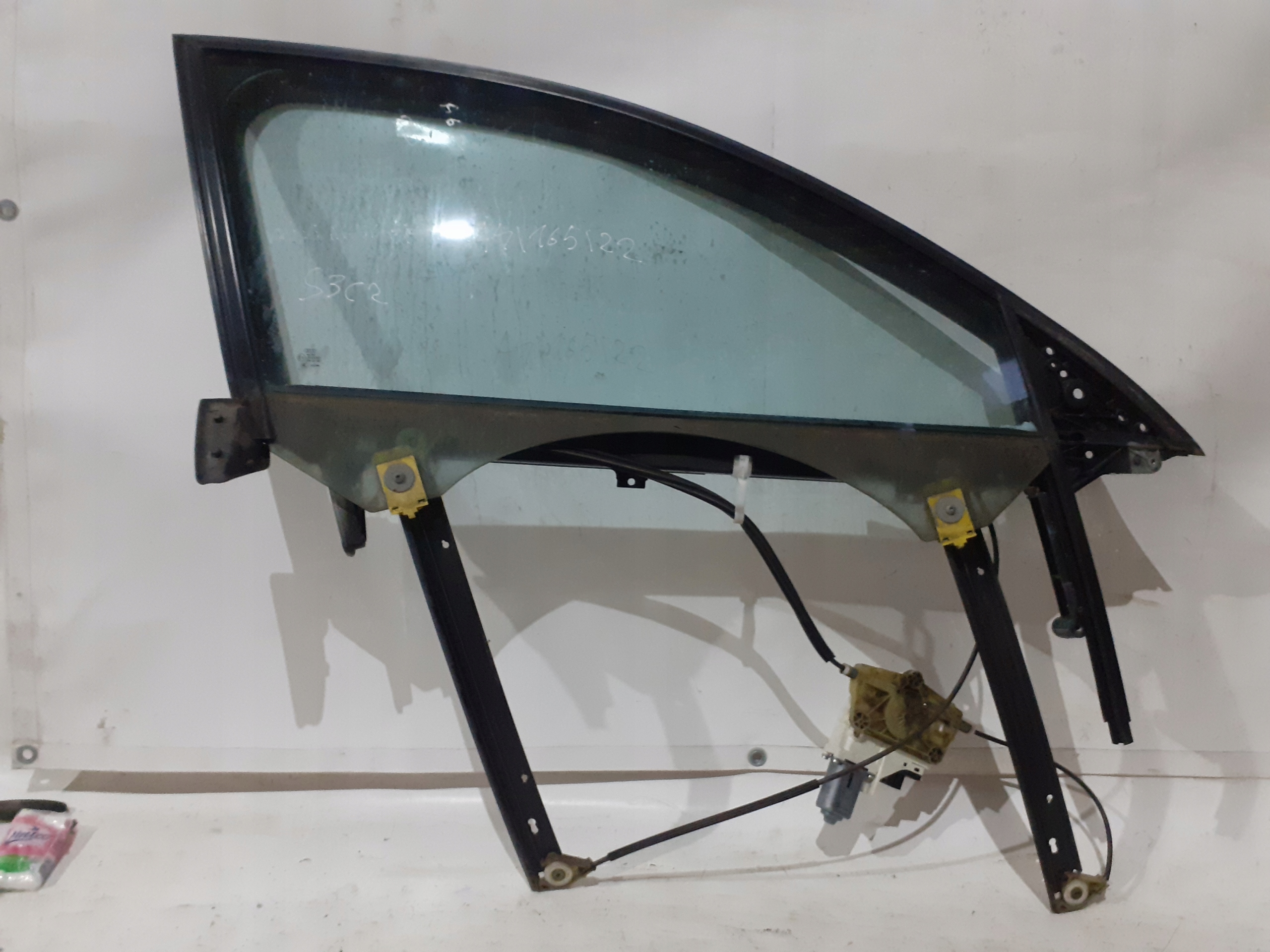window window regulator right front AUDI A6 C6