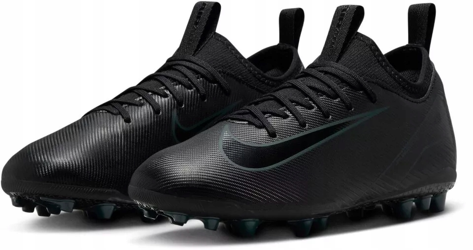 Nike Jr Zoom Vapor 16 Academy Ag FQ8403 002 Dětské korkové boty černé R-36,5