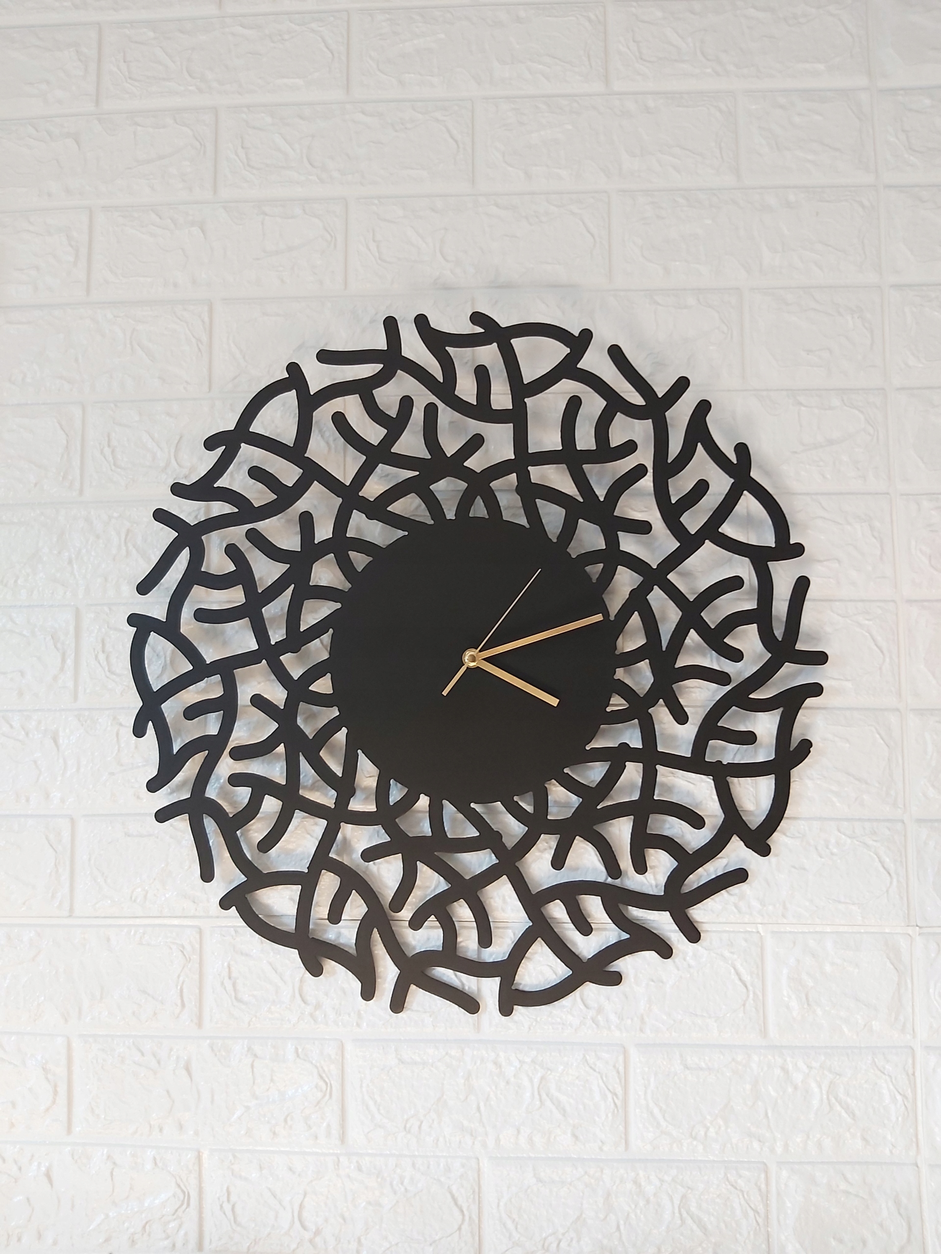 Nástěnné hodiny Kovové černé tiché 40 cm