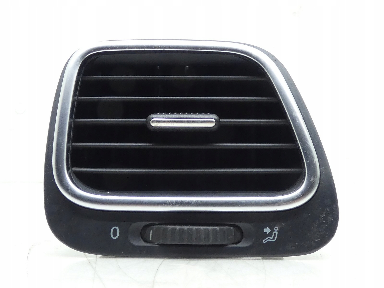 grid air conditioning devices right front front consoles VW SCIROCCO III 1Q0819704K