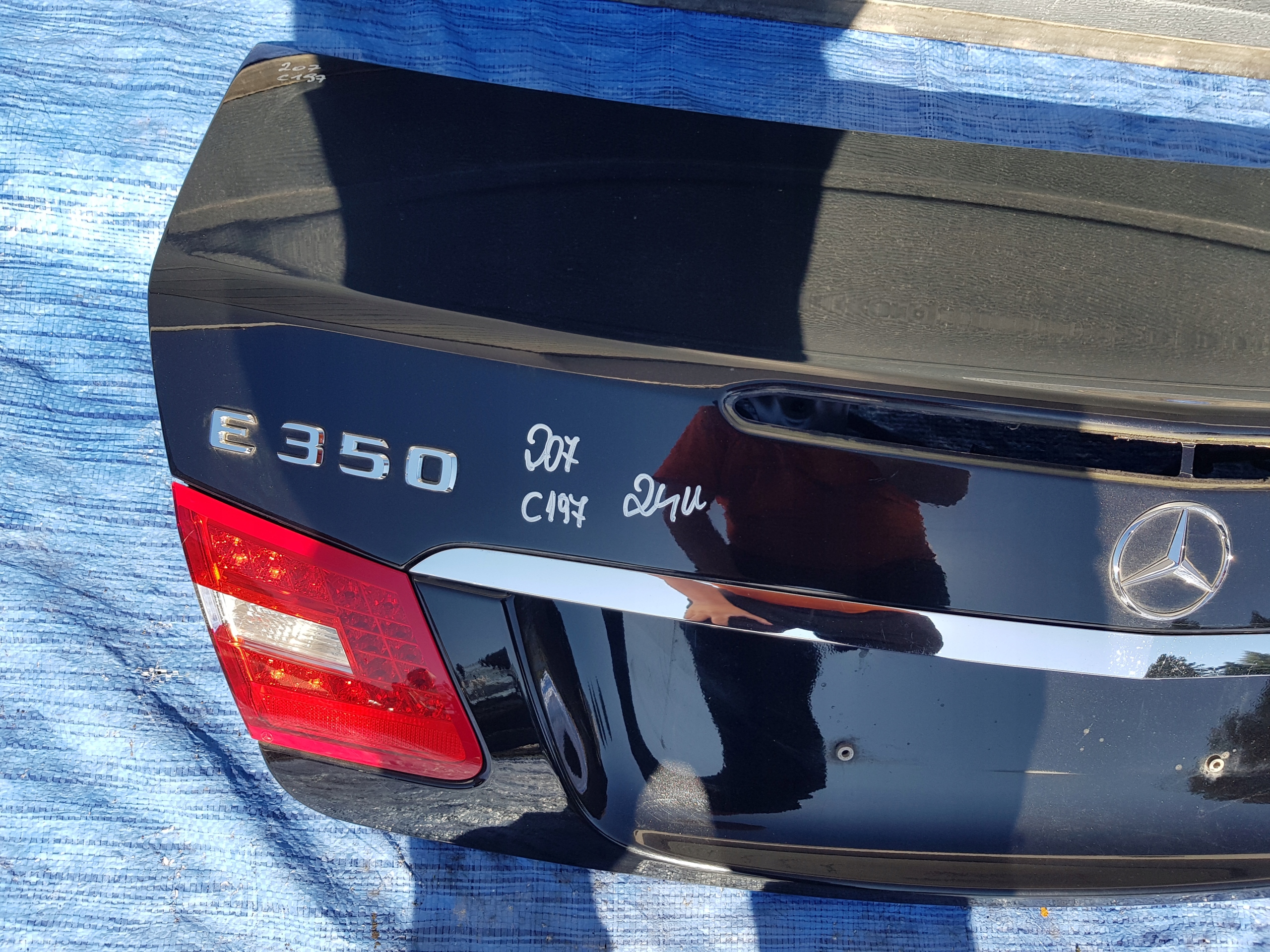 trunk door boot MERCEDES C207 W207 C197 197 COUPE