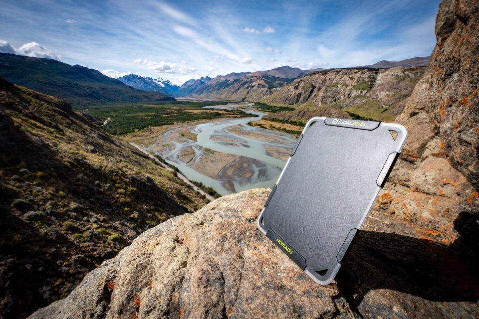 Goal Zero Nomad 5 lekki panel solarny 5W USB-A 6V monokryształ wodoodporny Model Nomad 5