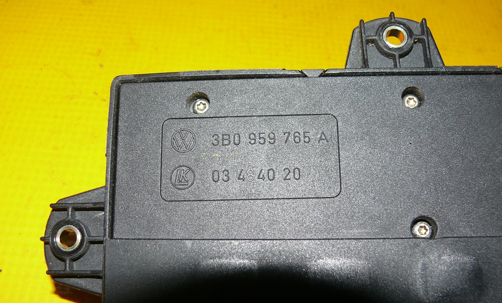 control panel FOTELEM left front SKODA SUPERB and