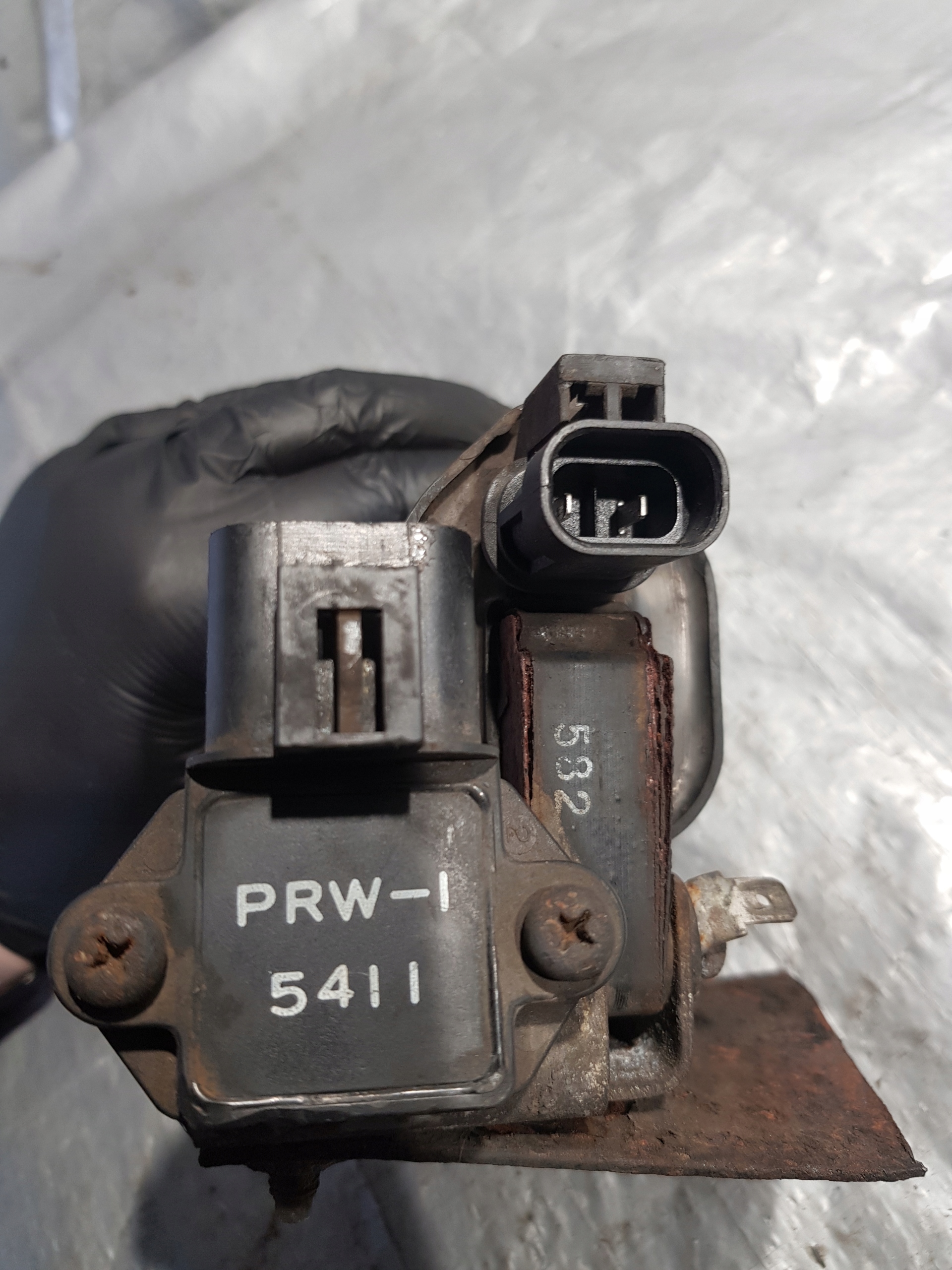 coil ignition Nissan TERRANO II MAVERICK and OE 22433-56E11