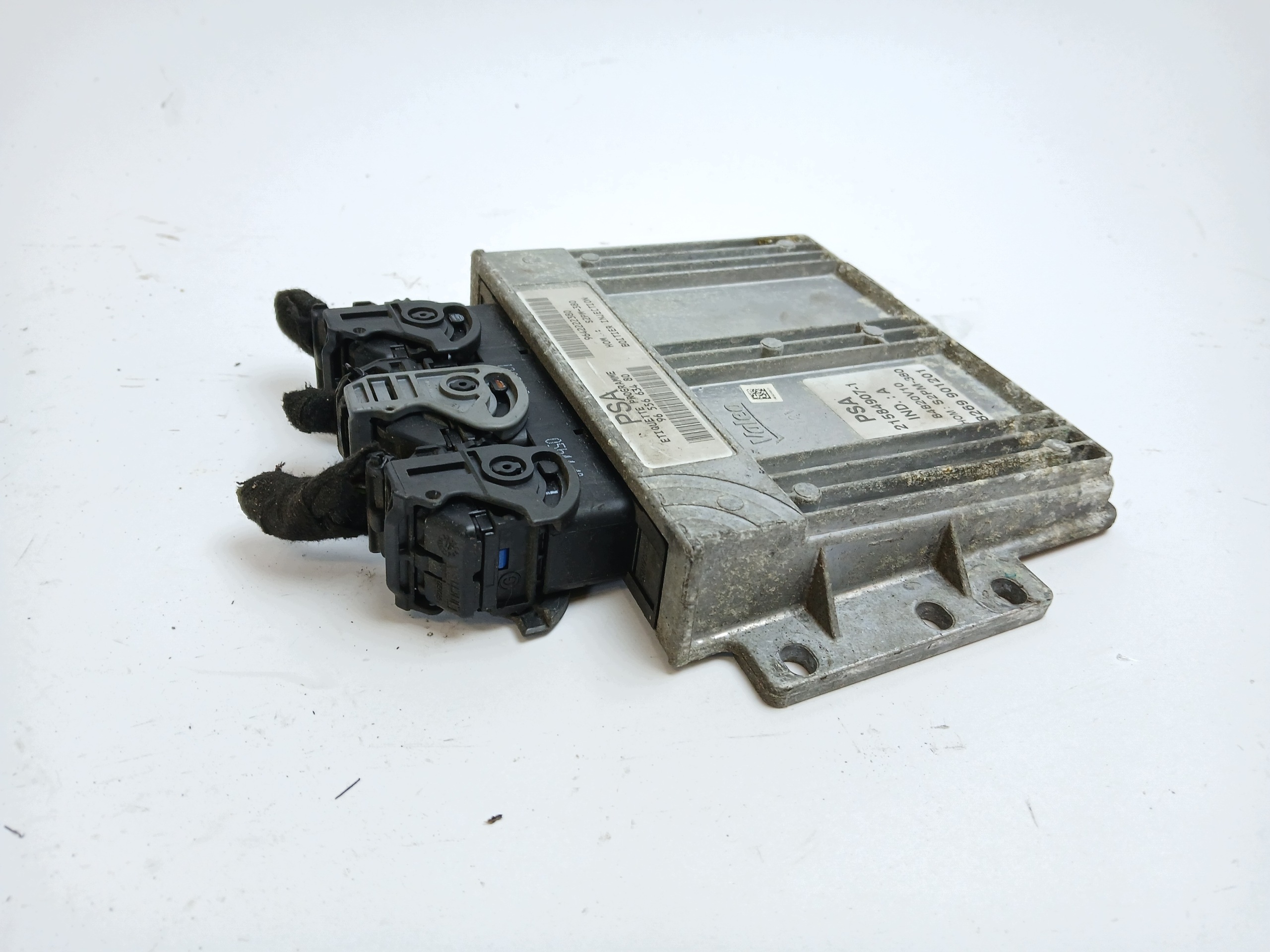 CITROEN C3 and 1.4 control unit of the engine 9655663480
