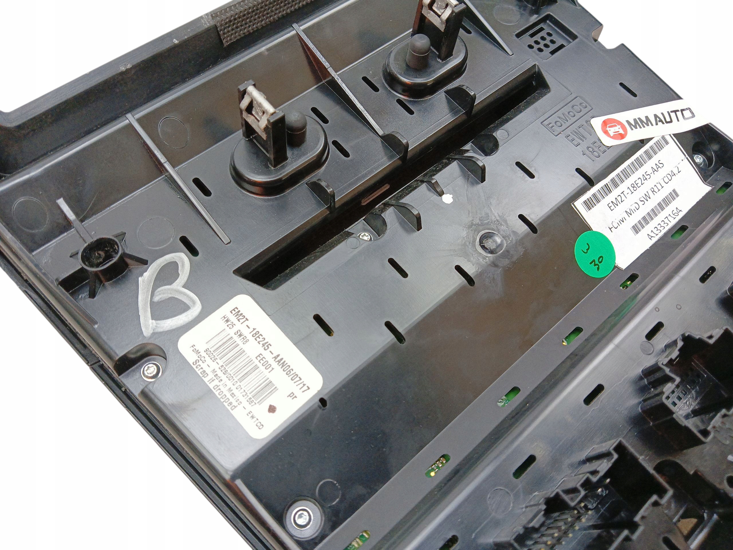 PANEL RADIA klimatizaci FORD S-MAX MK2 (2015-2019) EM2T-18E245-AA EUROPA