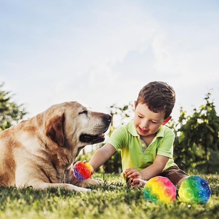 PIŁKA SKACZĄCA Wysoko odbijająca Meteor WYCZYNOWA PIŁECZKA ŚWIECĄCA Wiek dziecka 3 m +