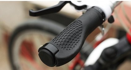 SKRĘCANE CHWYTY ROWEROWE ERGONOMICZNE GRIPY CZARNE Marka Korbi