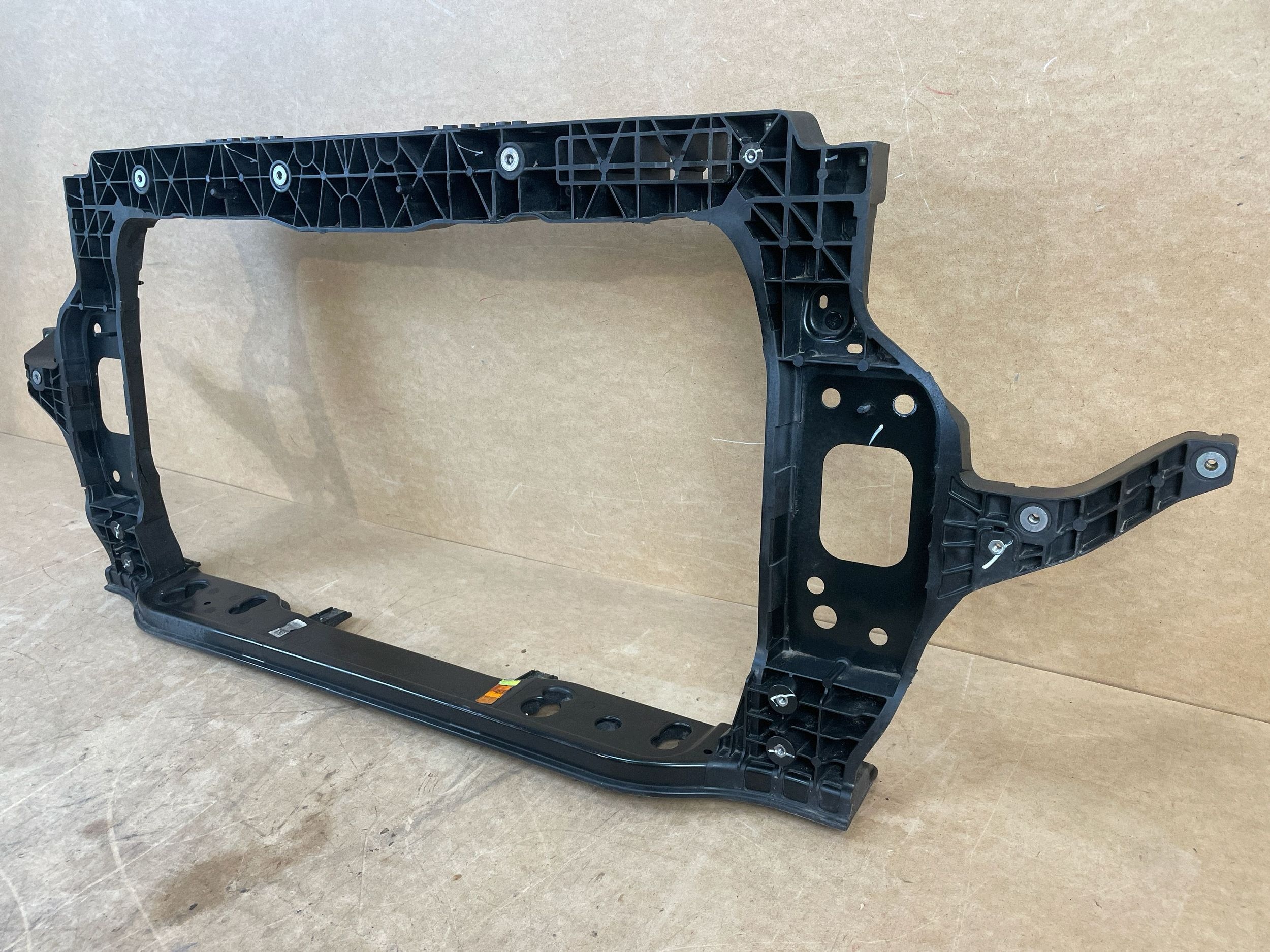 support panel for radiators pillar iron HYUNDAI I20 III 2020-2023 64101Q0000