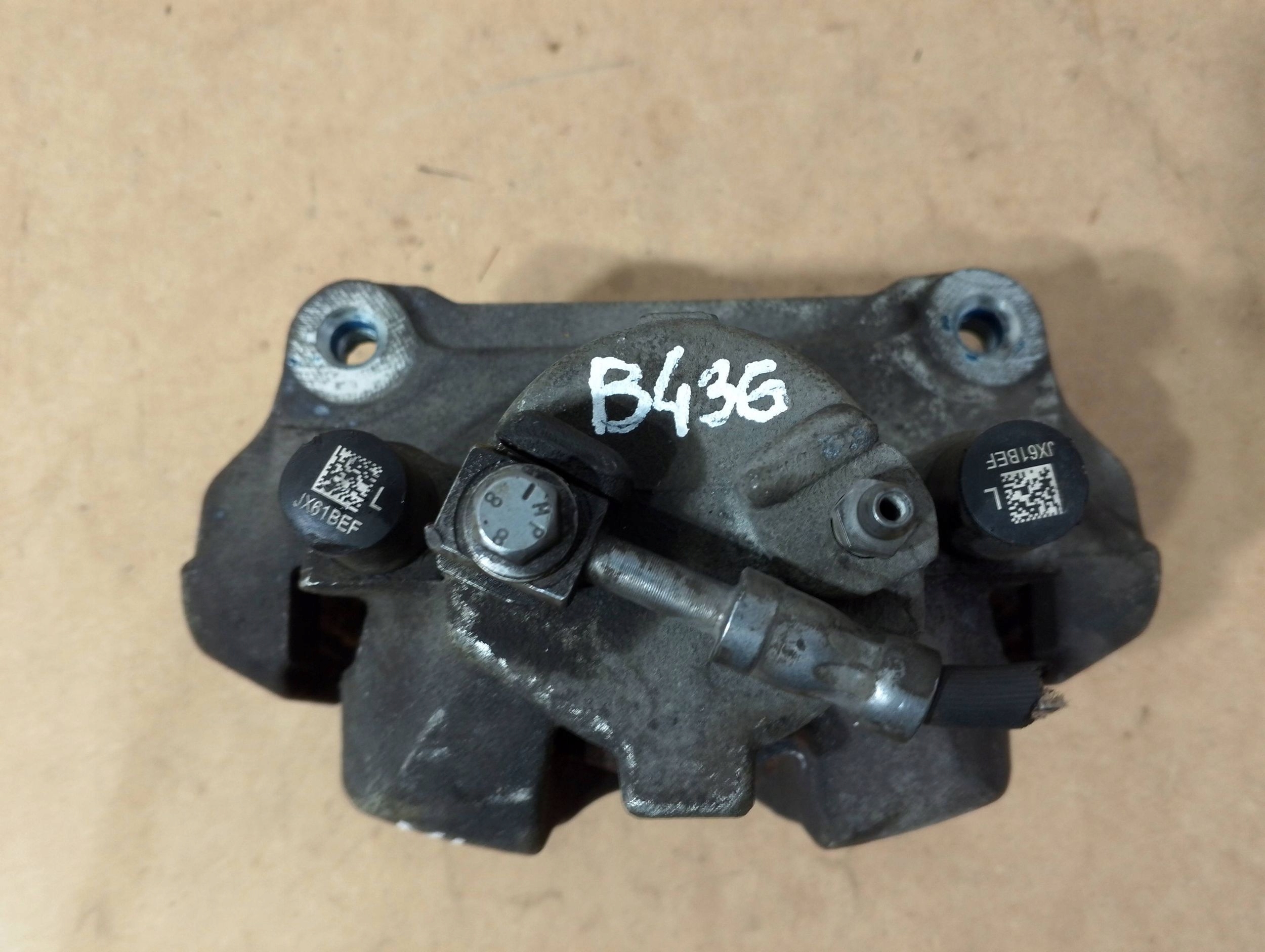 FORD KUGA MK3 III caliper front left front JARZMO 2B294-B FOMOCO (B436)