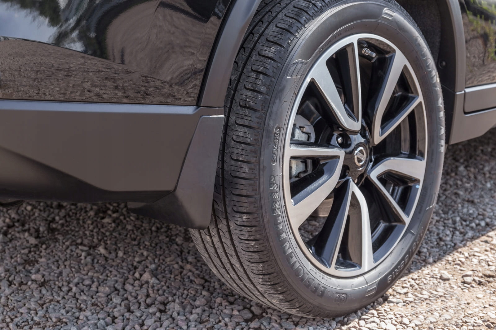 CHLAPACZE 2014+ NISSAN X-TRAIL Strona zabudowy przód + tył