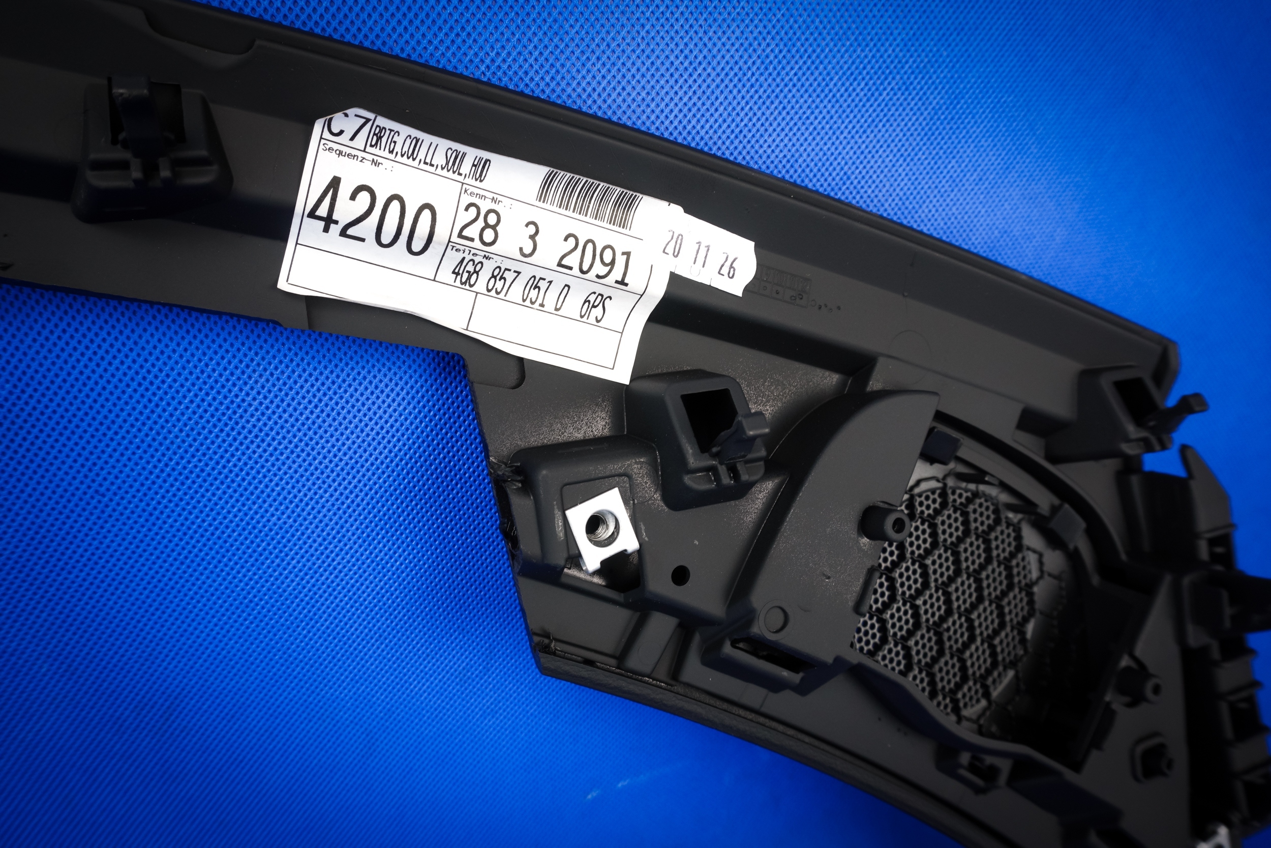 moulding of the dashboard dashboard Audi A7 4G8857051D 6PS