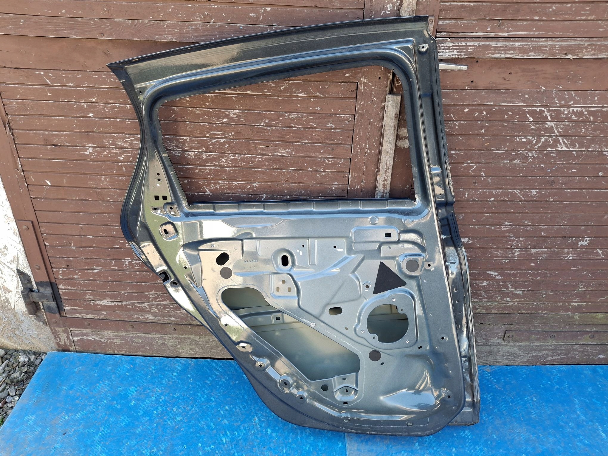 door left rear. RENAULT ZOE 2012R->