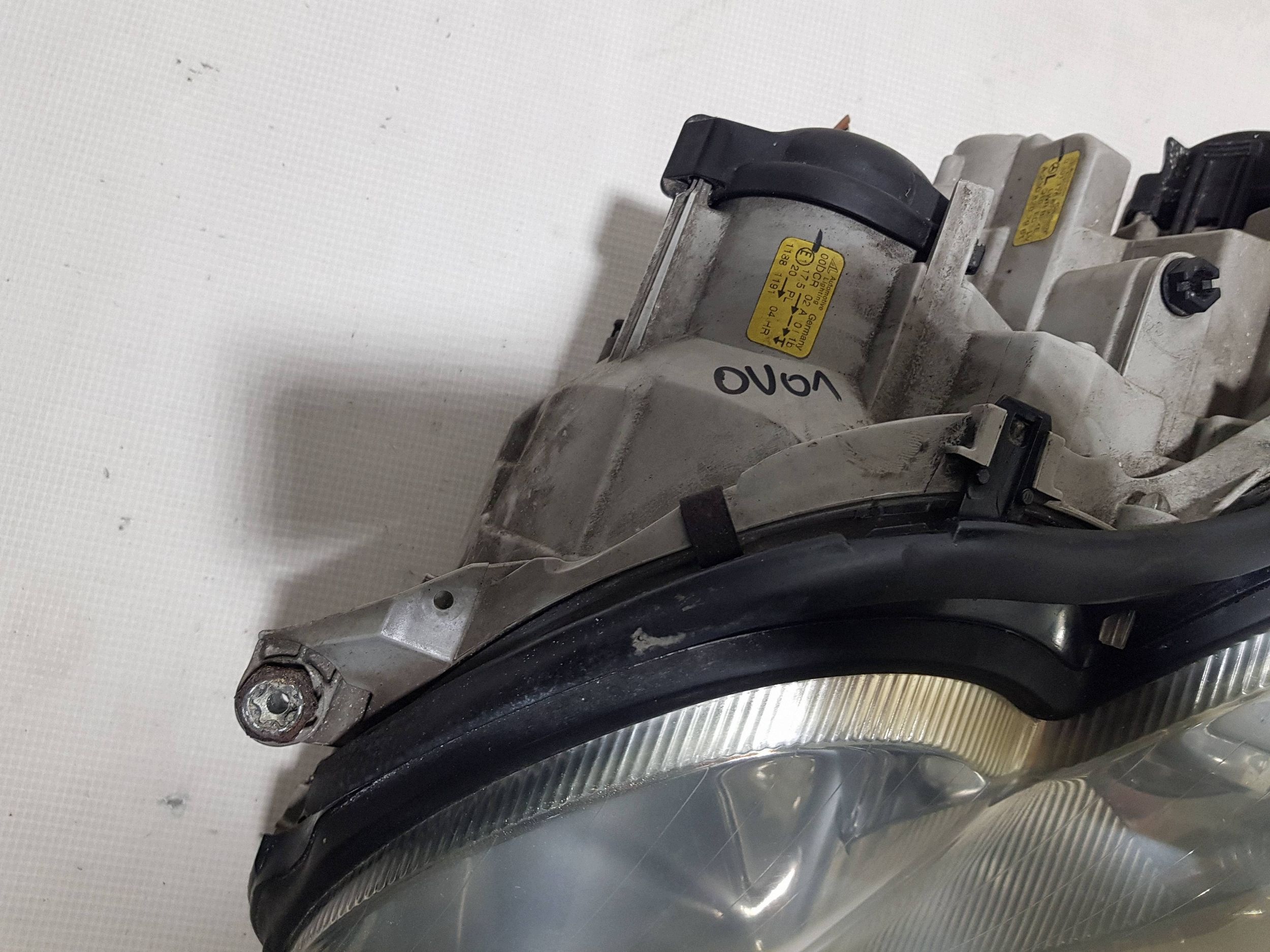 MERCEDES SL R230 W230 light XENON left front UK
