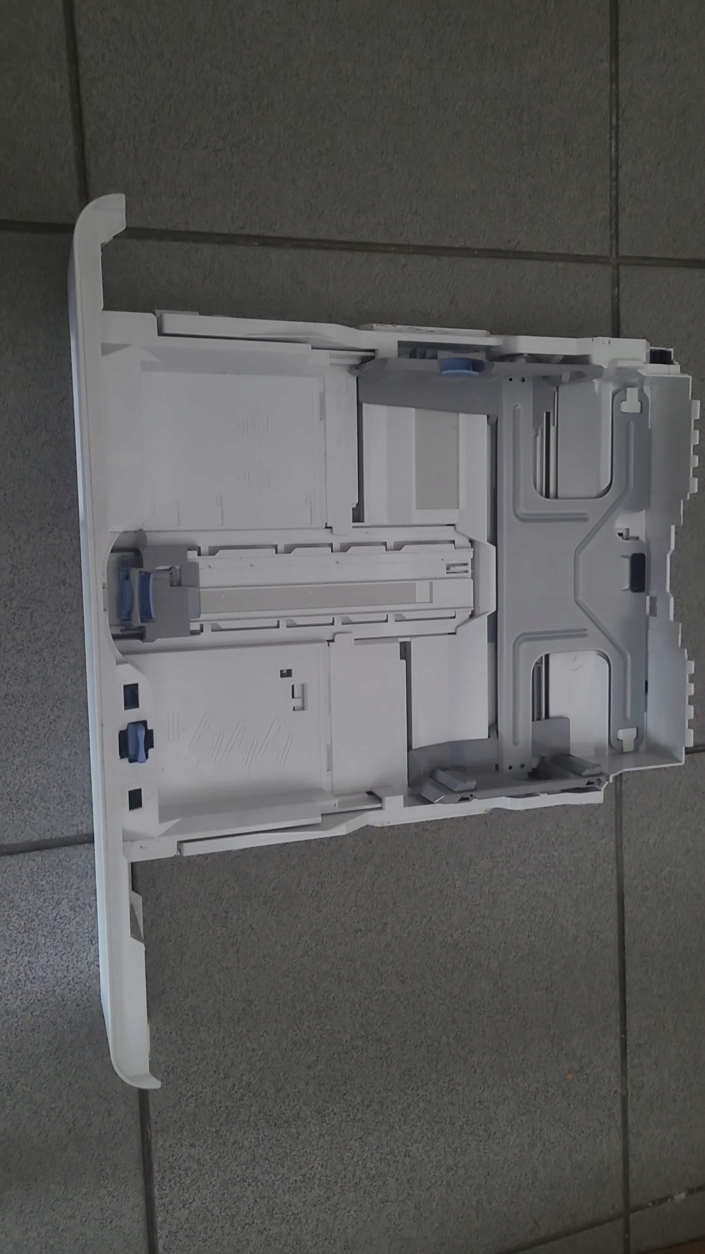 Podajnik papieru RC4-5329 do HP LJ M377/M452/M477