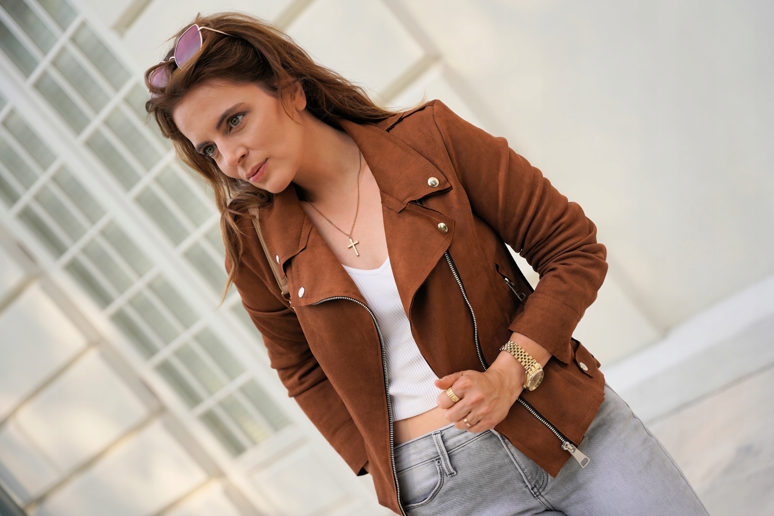 KURTKA RAMONESKA ZAMSZOWA SREBRNE ZAMKI CAMEL M Odcień karmelowy