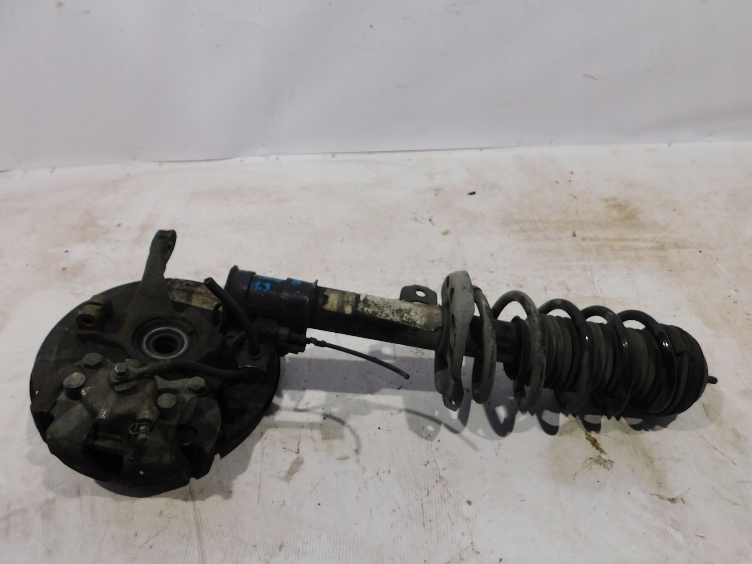 swing left McPherson OPEL MERIVA B 1.3 CDTI