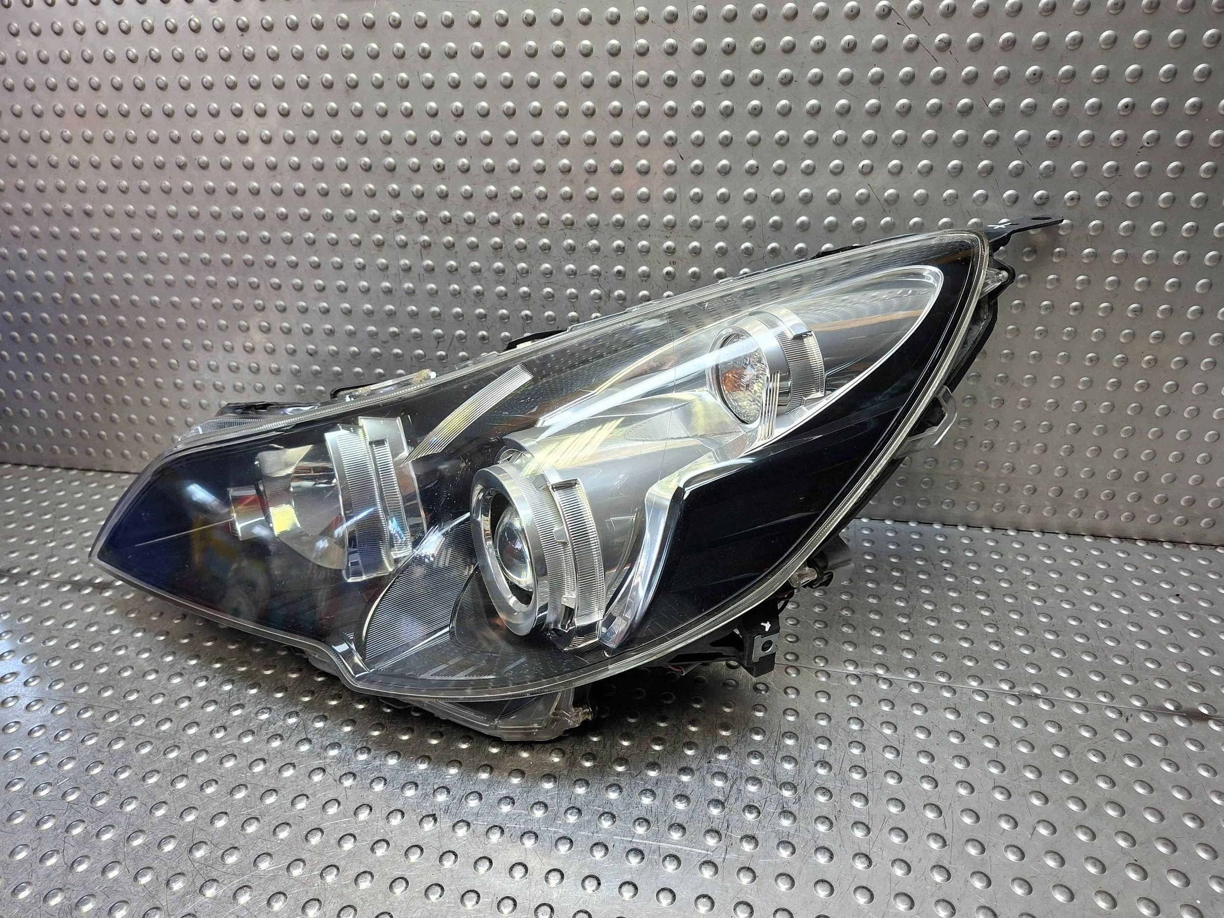 light XENON front left SUBARU LEGACY 09- EU dark