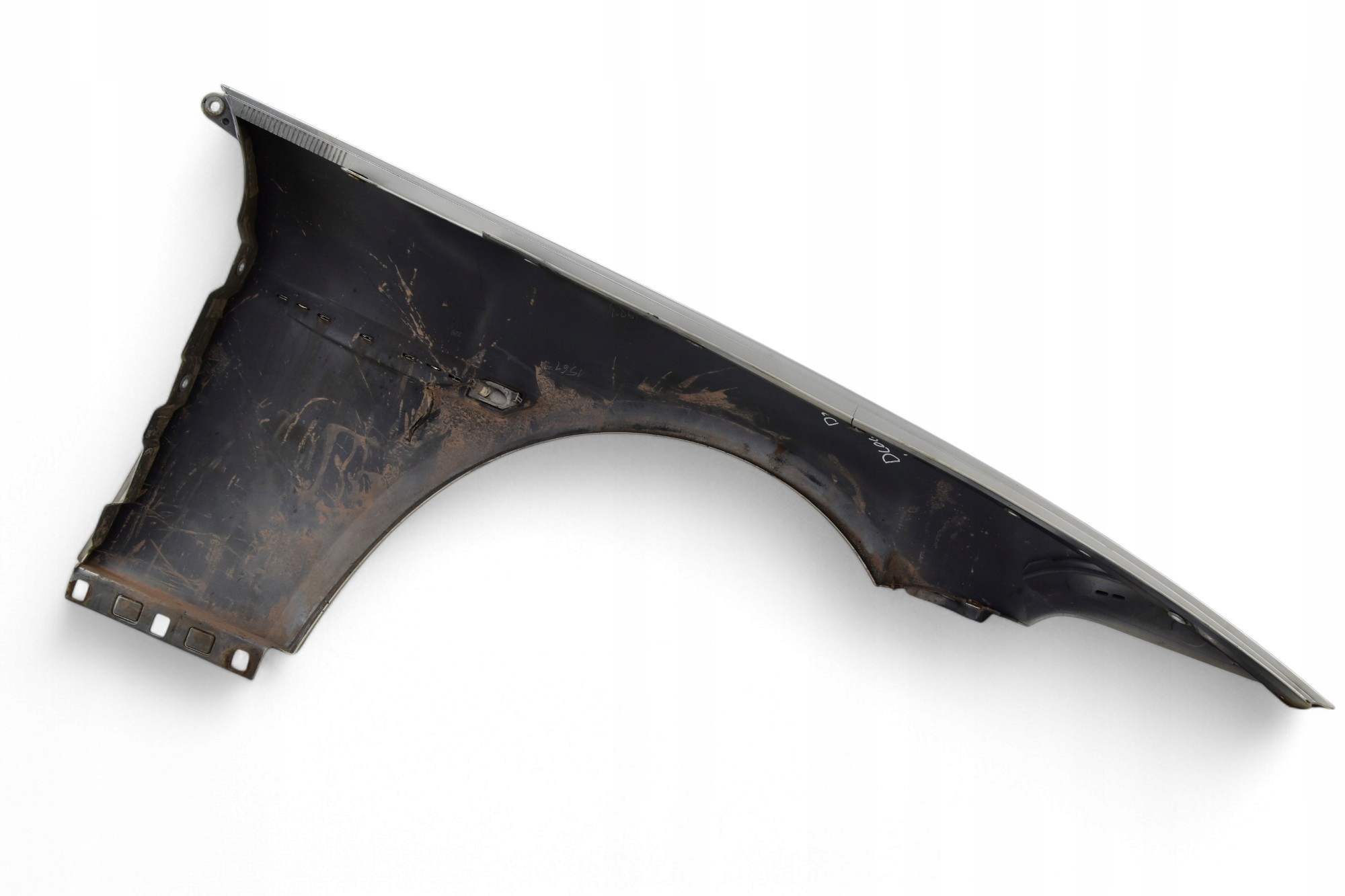 blatník levý předek BMW 6 E63 E64 2003-2010 OA14