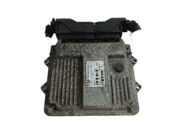 OPEL CORSA C 1.3 CDTI unité de commande électronique uce moteur 55196352ZJ