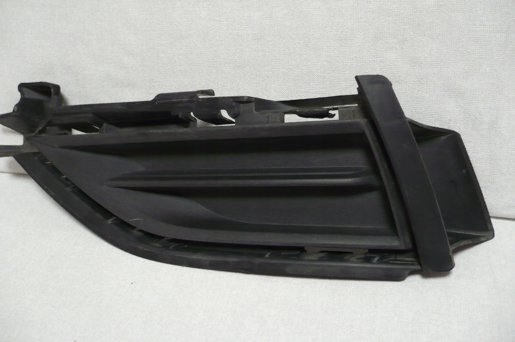 VW GOLF VII 7 LIFT 2016-20 grid of a bumper left front