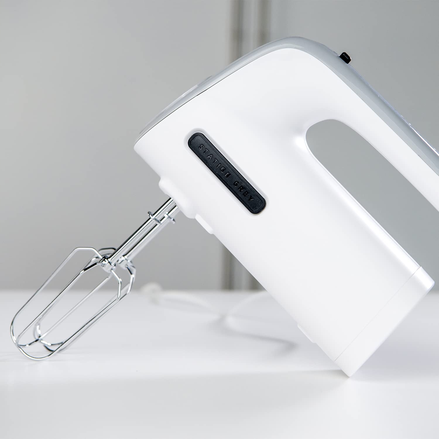 TAURUS Mieszadło Do Ciasta 300W 5 Prędkości Turbo BPA Free Białe Szare — miniatura 7