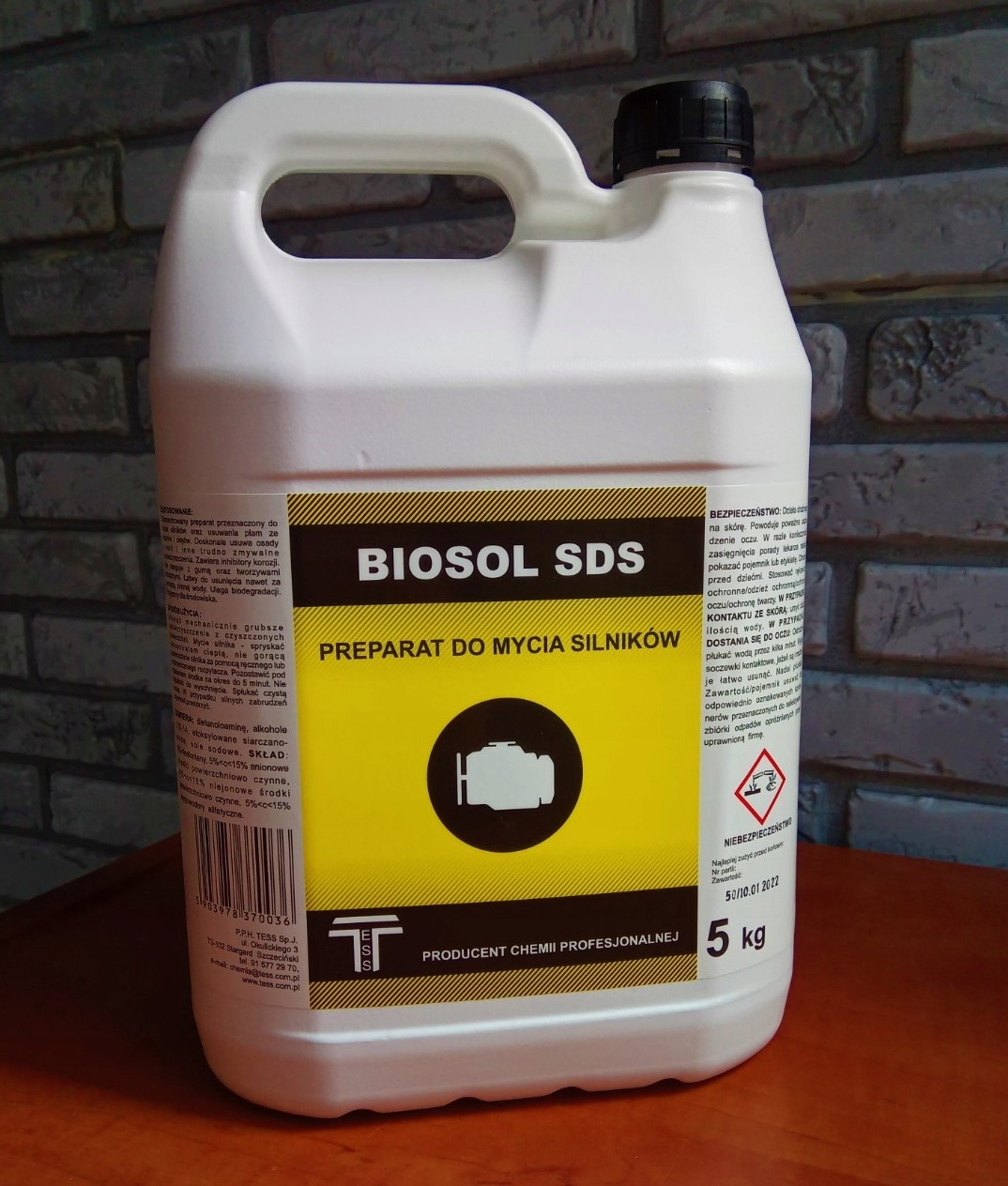 

Biosol Sds Engine Cleaner do mycia silników 5 L 5L