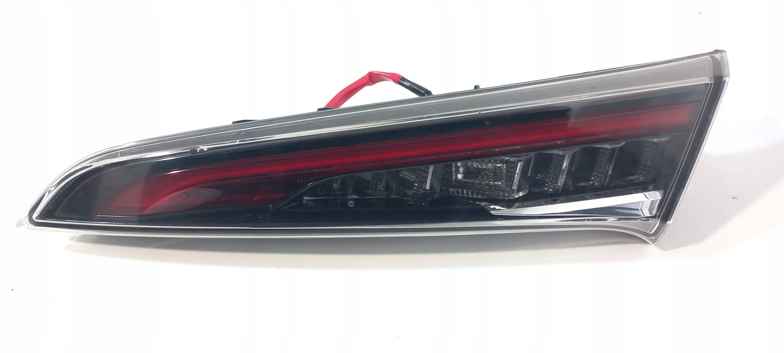 Toyota Corolla E21 Hatchback light rear right to the bonnet 02429 (R337)