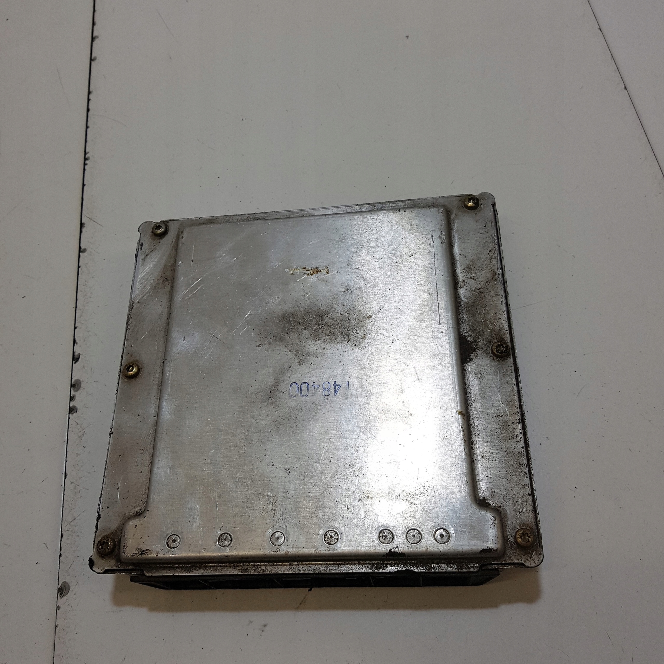 computer of the engine control unit MERCEDES-BENZ SPRINTER A6111530591 0281011484