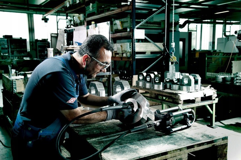 SZLIFIERKA PROSTA GE 710 PLUS Marka Metabo