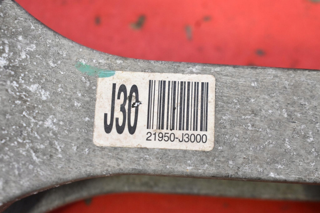 engine mount lower 21950-J300 KIA CEED 3 III PROCEED 1.6 T-GDI 204 KM 18