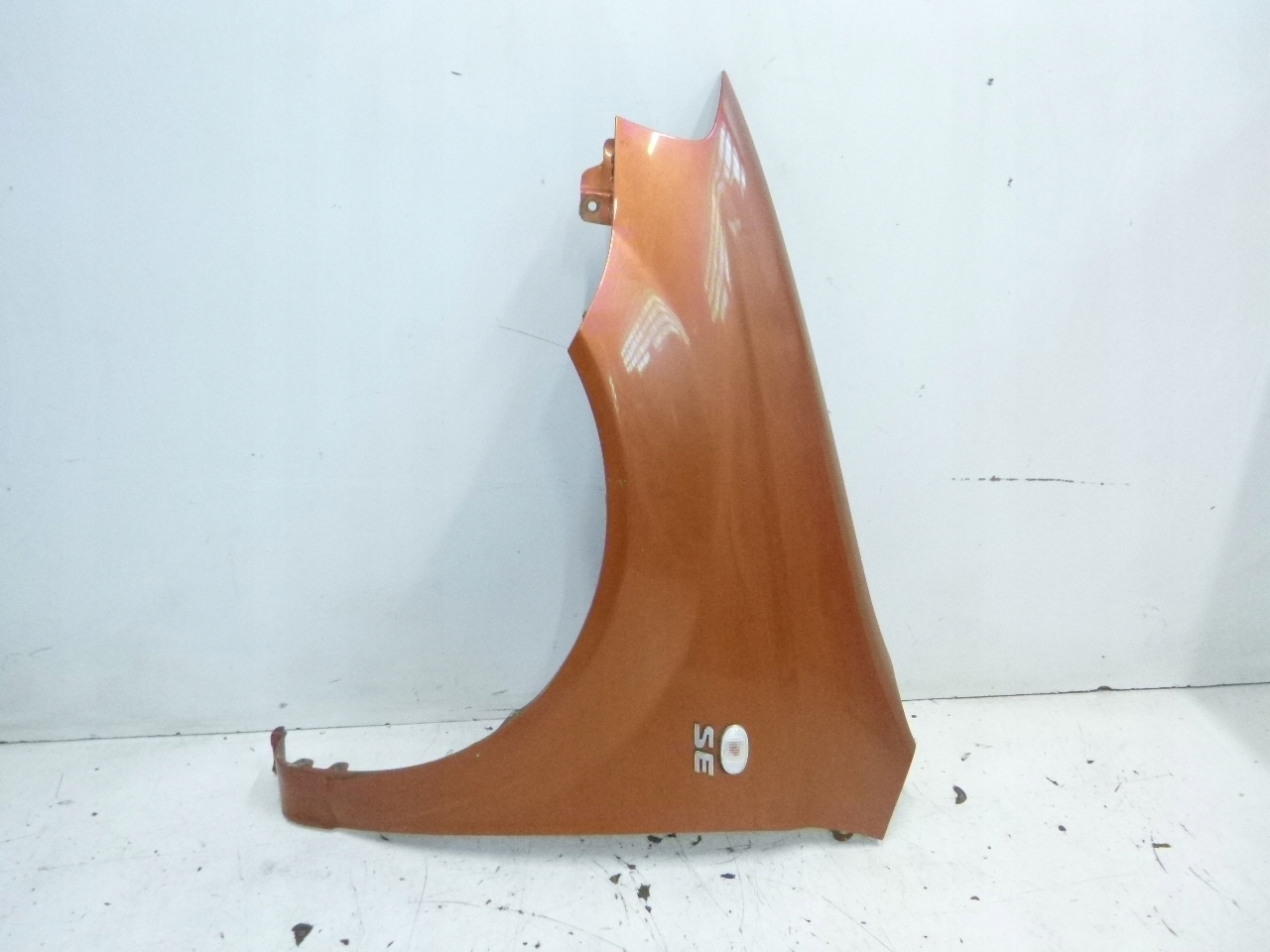PARAFANGO SINISTRA DAEWOO KALOS 54U 09R.