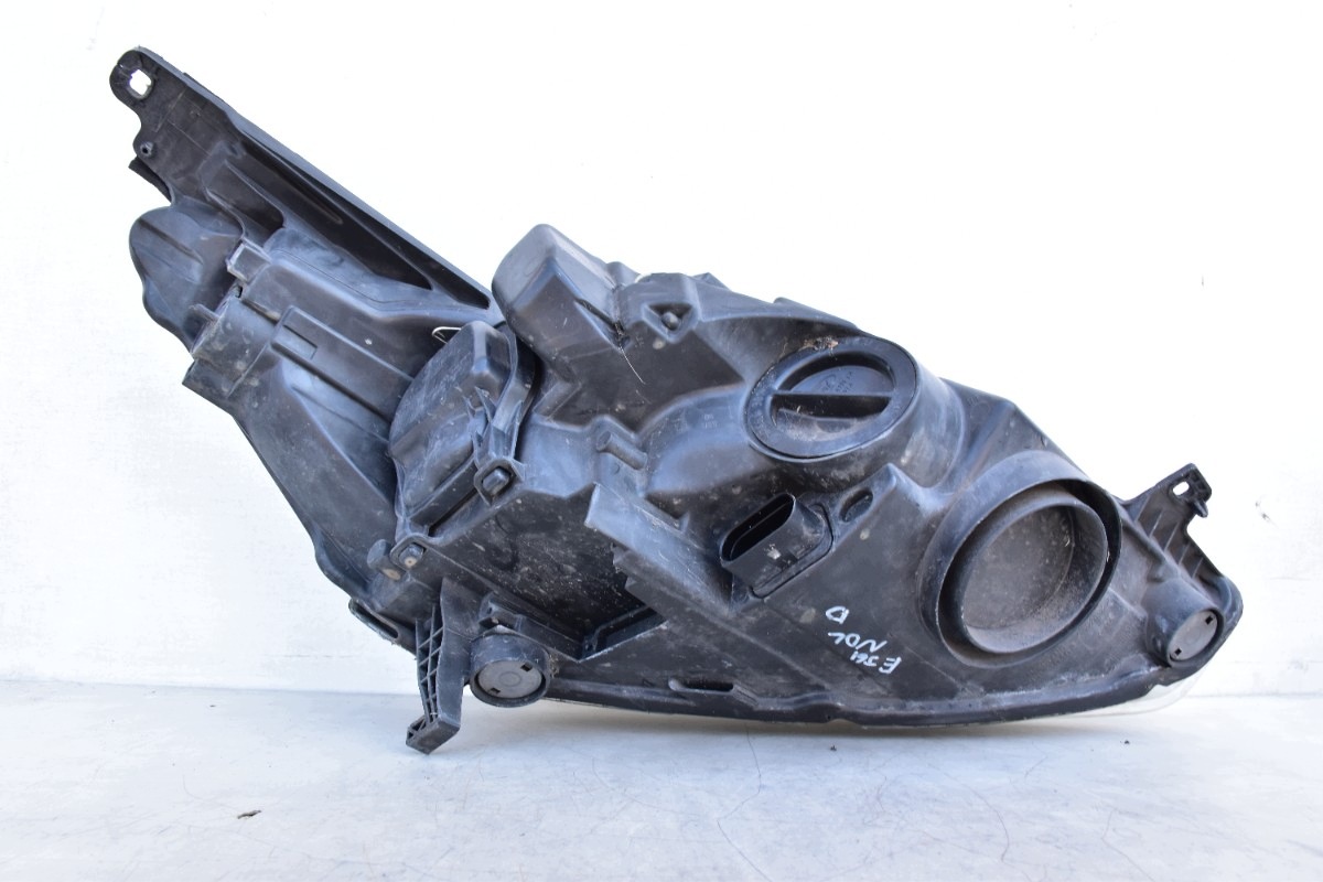 light left front FORD C-MAX MK2 2010-2015R AM51-13W030-BE UK