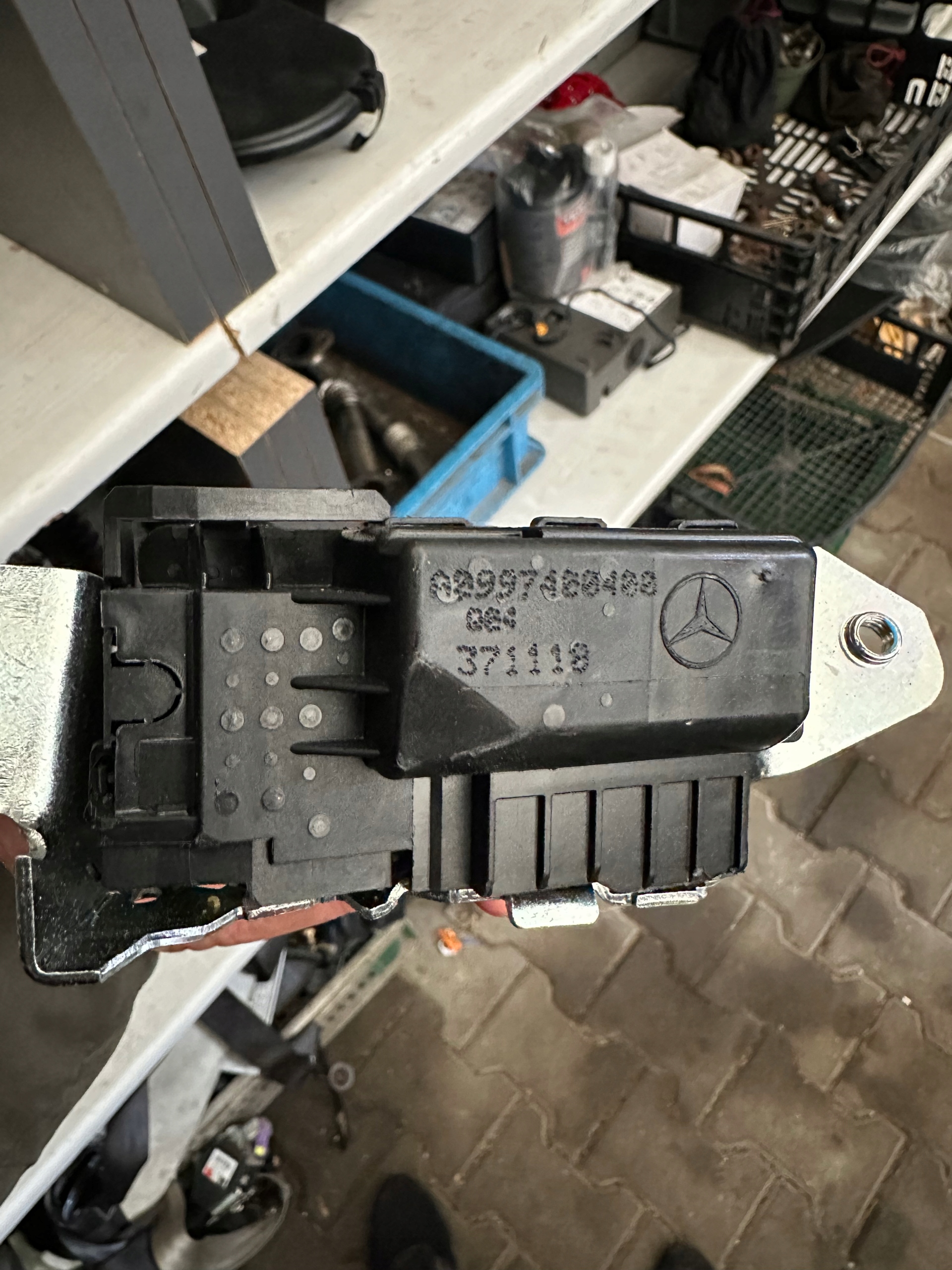 lock bonnet boot MERCEDES A W177 2018- A0997400400