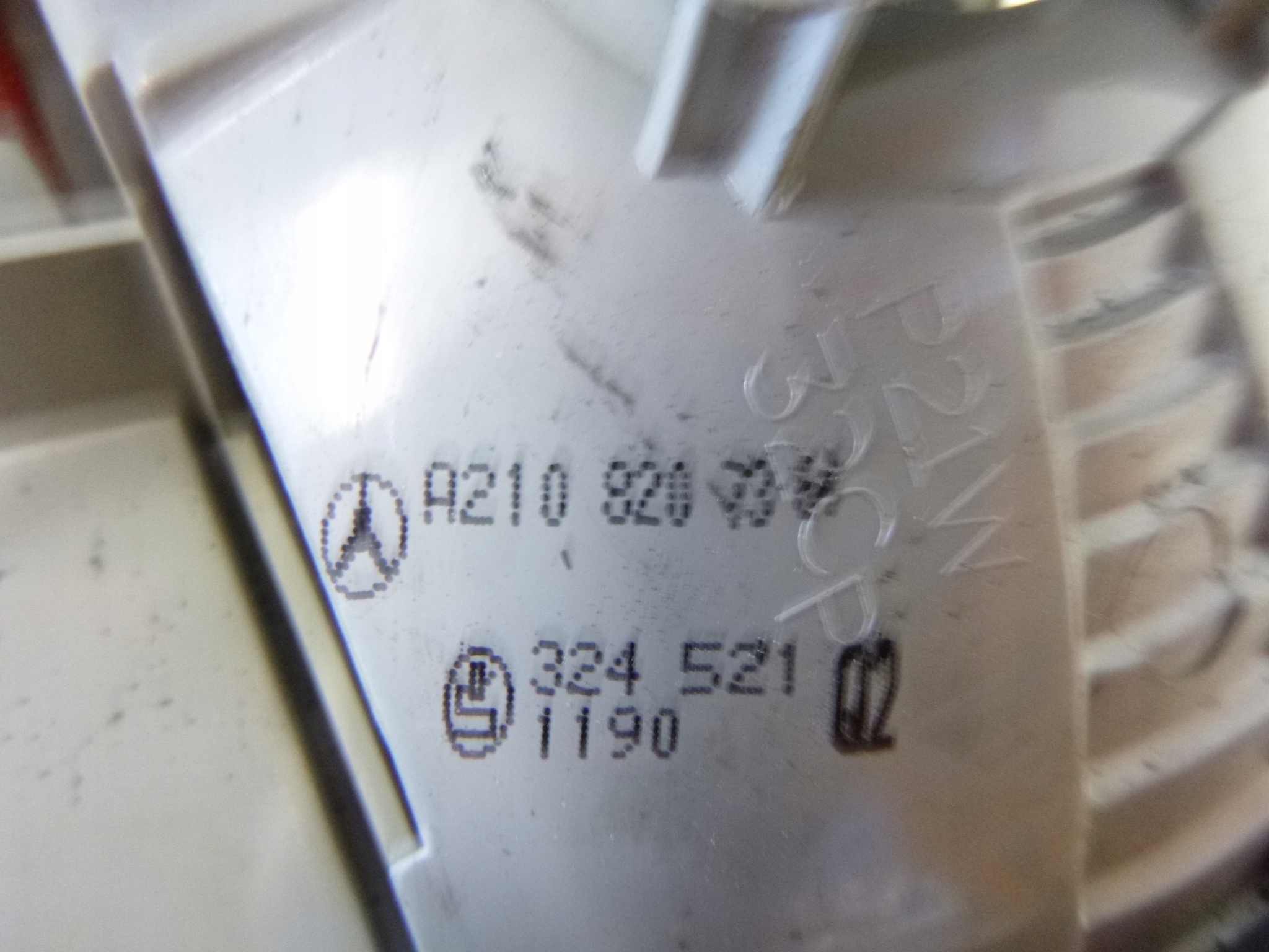 light rear left trunk door Mercedes W210 kombi 02r.