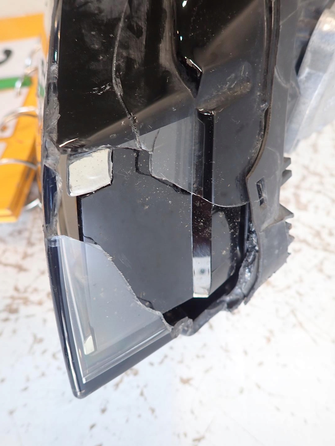light front right VW SPORTSVAN LIFT 17- FULL LED
