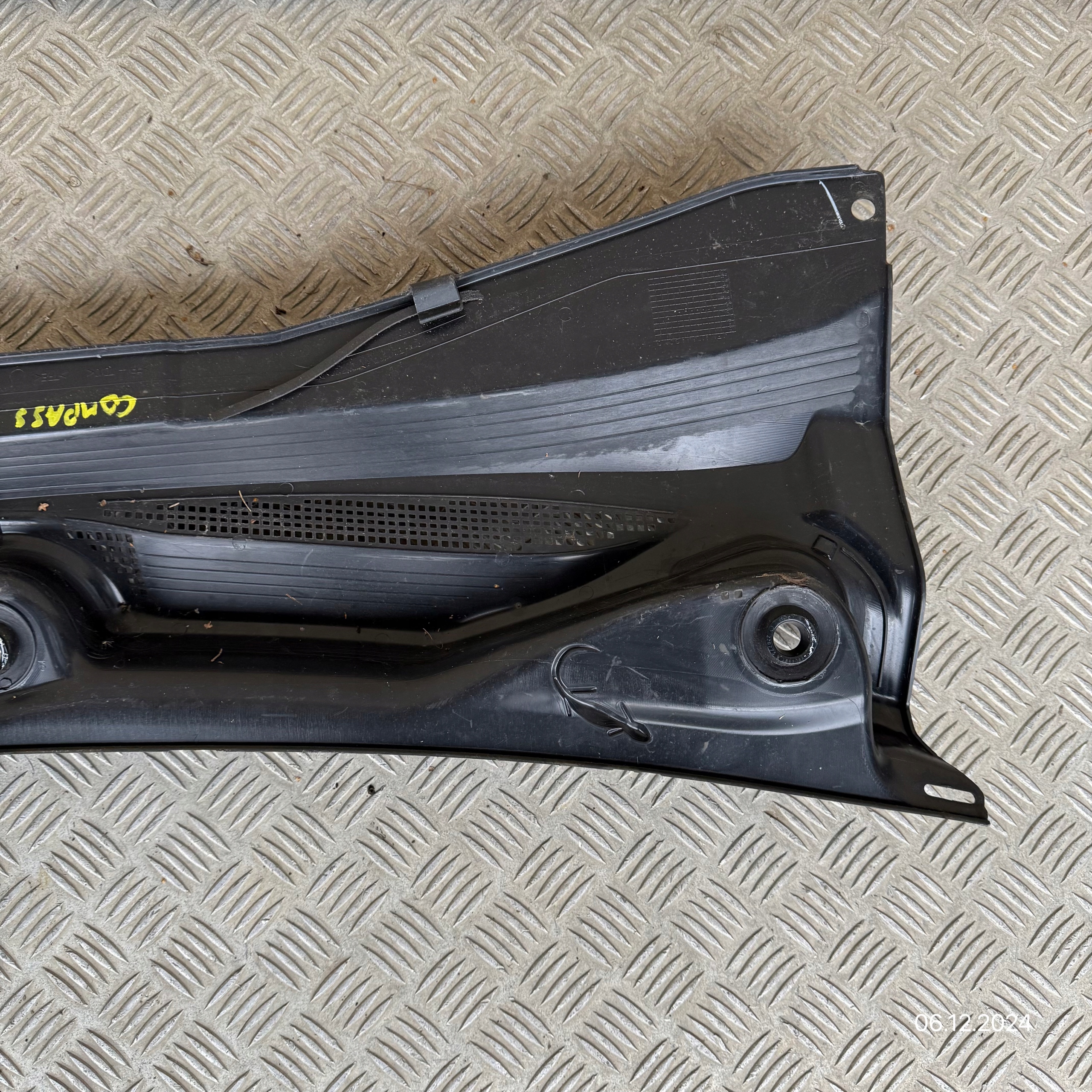 WASSERKASTENABDECKUNG WASSERKASTEN KOMPLET JEEP COMPASS II 5UT09TRMAC