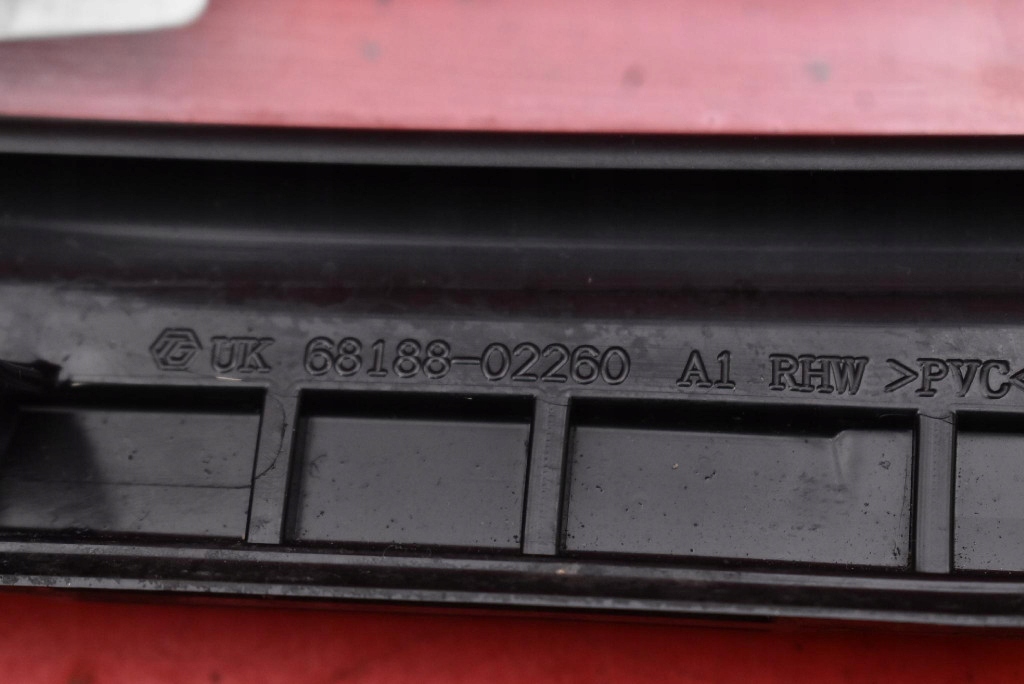 window side door right rear part TOYOTA COROLLA E21 KOMBI 18-25