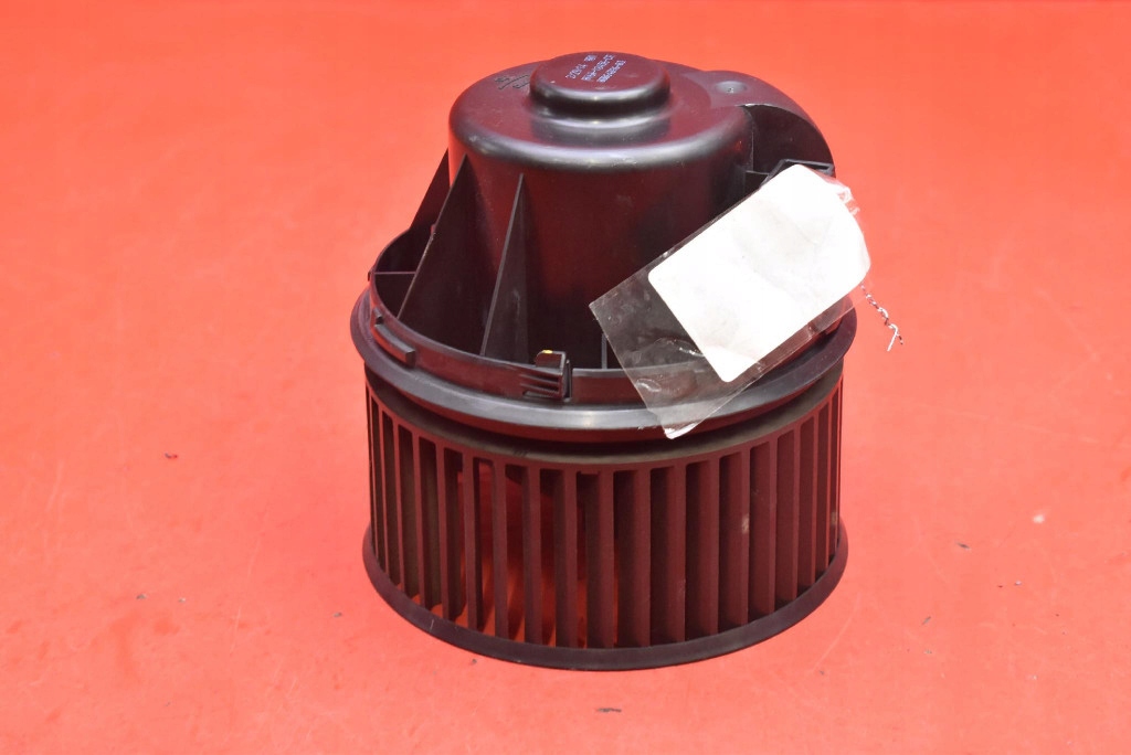DMUCHAWA Lüfter des lüfters EU AV6N-18456-CA FORD C-MAX 2 II 10-15