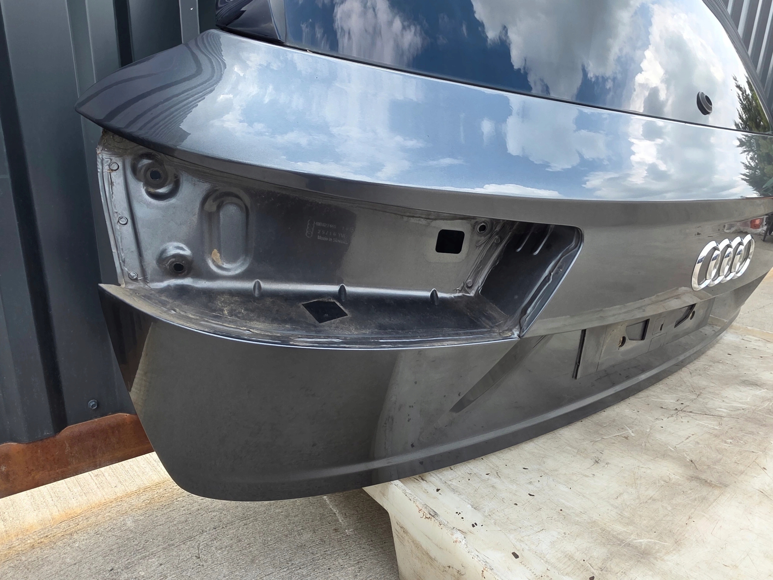 boot doors rear part AUDI Q7 4M S LINE LZ7S original !!!