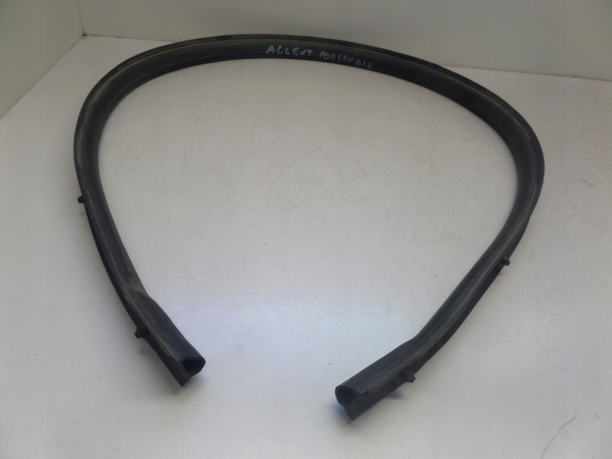 USZCZELKA PODSZYBIA MASKI ACCENT II 02-06