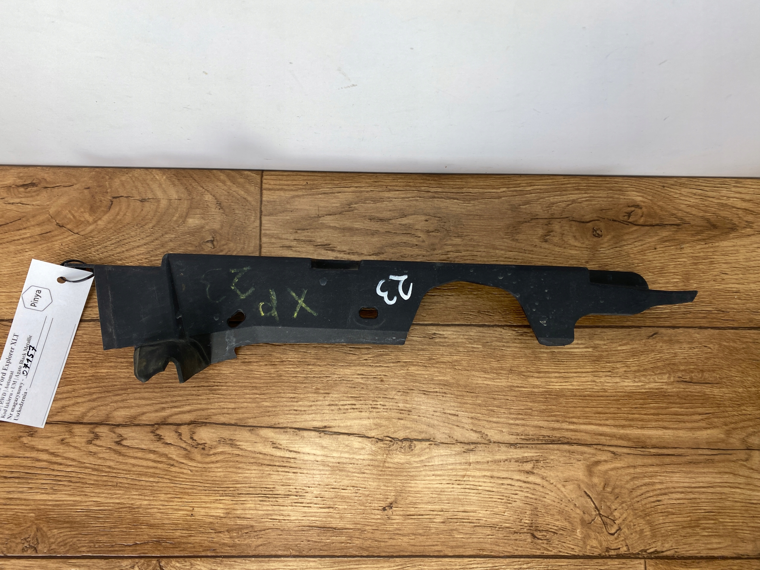 fedél hangszigetelő sárvédöt Ford Explorer MK6 2020+ USA