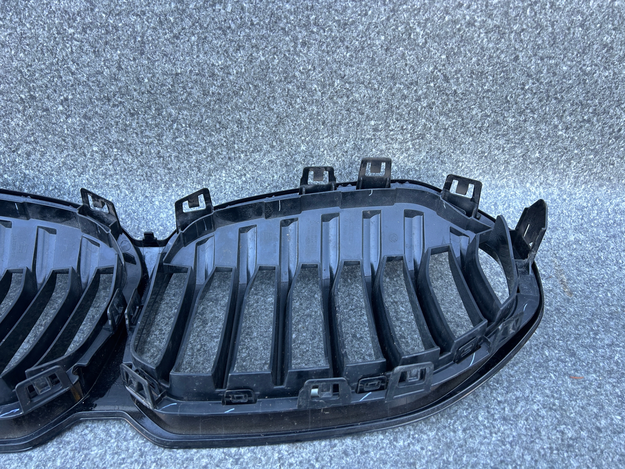 BMW 1 F40 Kühlergrill FRONTGRILL Kühlergitter 5A39367 - Thumbnail 5