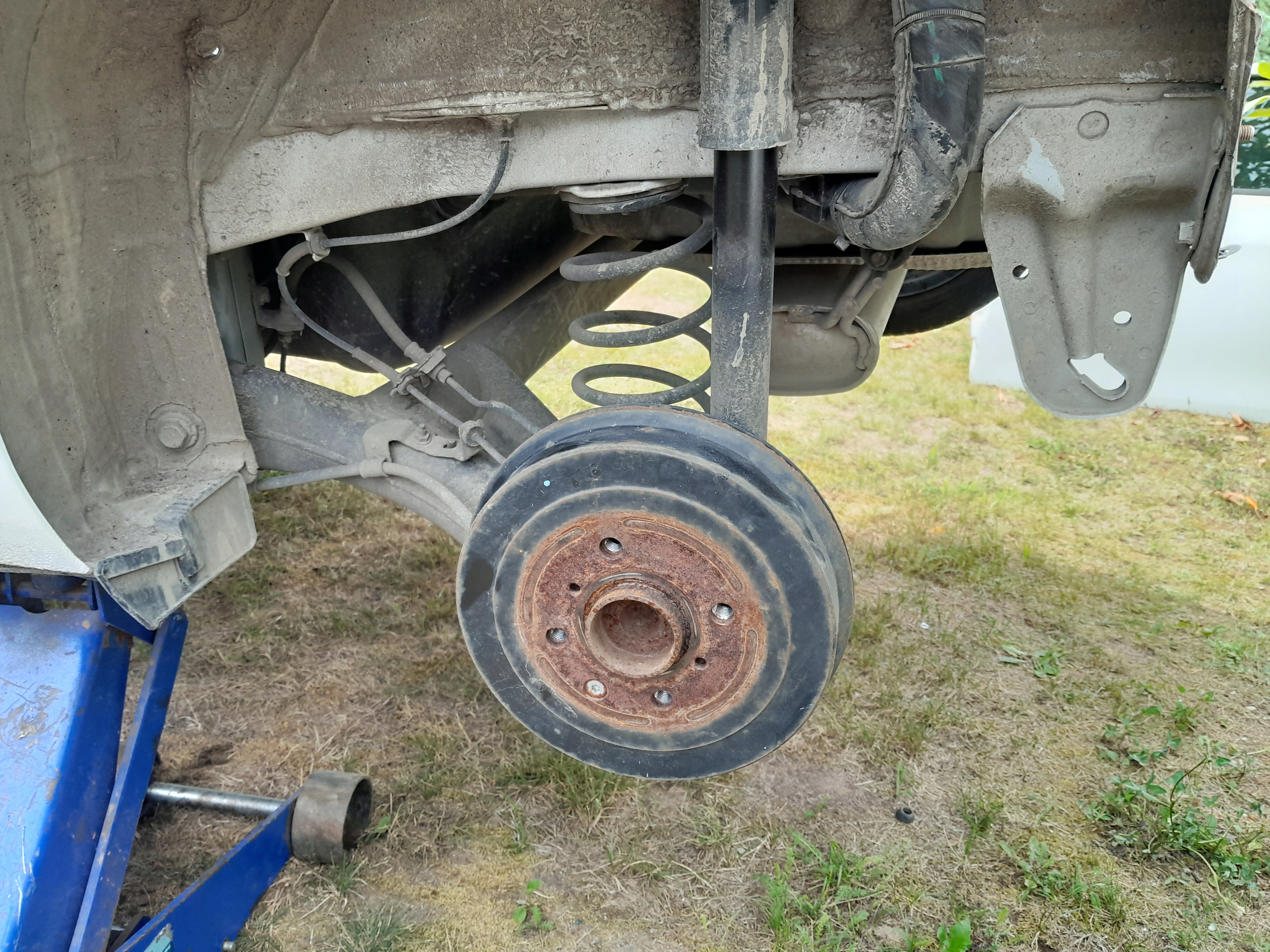 TOYOTA AYGO II Lift 20/23r ZAWIESZENIE BELKA TYŁ